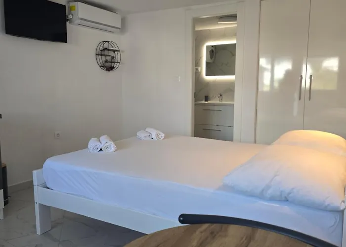 Apartments Primosten, Dolac